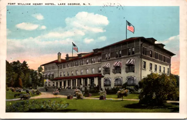 Fort William Henry Hotel, Lake George, New York, Vintage Postcard