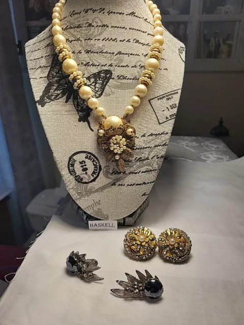 Miriam Haskell jewelry lot signed & Unsigned