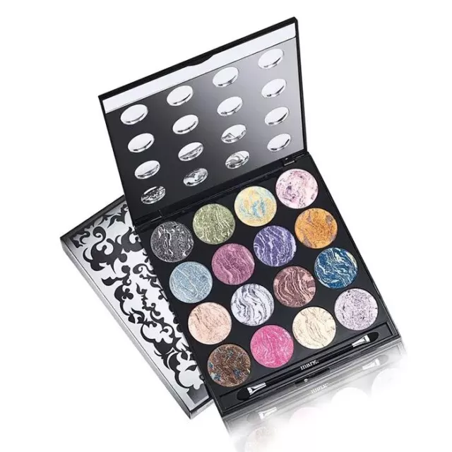 Mark by Avon eye daydream of glam 16 Eyeshadow palette