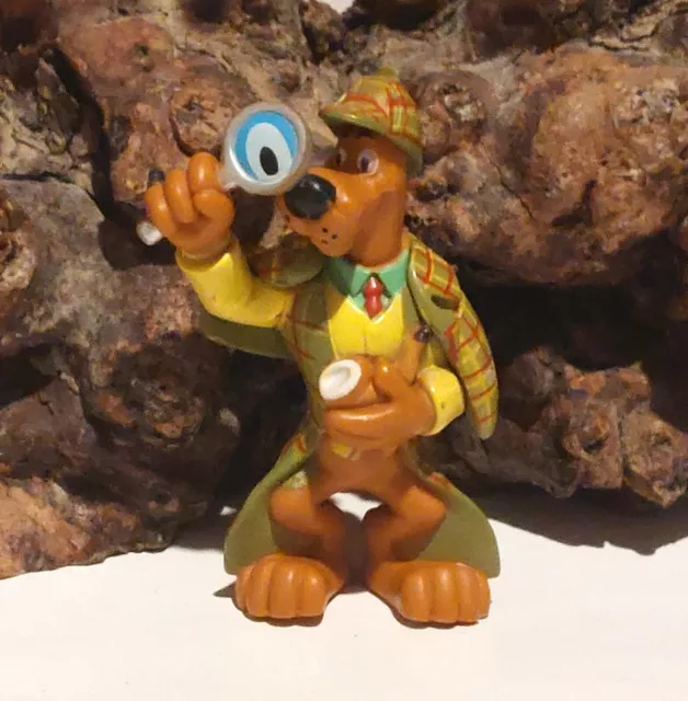 SCOOBY DOO / SHERLOCK HOLMES - Scooby Doo - figure only - 7cm £3.99 ...