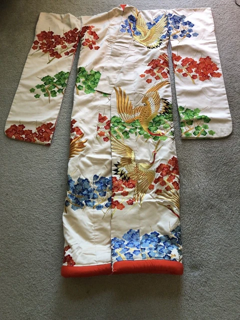Vintage Japanese Hand Embroidery Wedding Kimono Uchikake Cranes Design