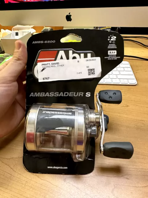 Abu Garcia Ambassadeur S Baitcast Round Fishing Reel 6500 Right-handed