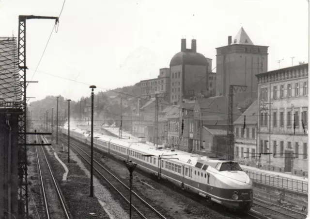 Org. Foto 11X15 Verbrennungstriebwagen Der Baureihe 175 Aufn. 1981 (G2989)