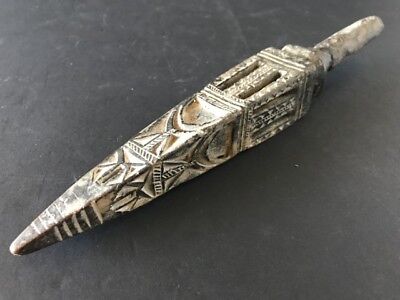 Old India Carved Wooden Peg / Wan  …beautiful aged patina