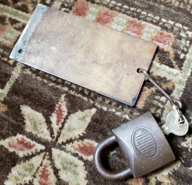 Vtg Mining Explosive Powder House Brass Key Tag Pad Lock Gold Mine 4