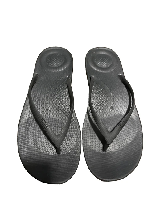 Fitflop Women's Iqushion Sandal Size 8 Thong Slide Flip Flop Black Rubber Beach