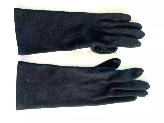 Black Lambswool Nylon Angora Knit Above Wrist Gloves Size Small/Medium