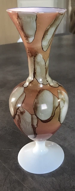 Vase Ancien Verre Soufflé Opaline Blanc Et Rouge – Années 1950 – Déco Vintage