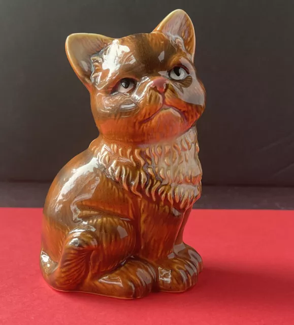 Porcelain Ceramic Glazed Brown Tabby Cat Figurine 5.25" Tall Decor Collectable