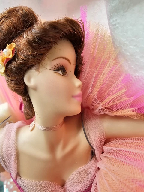 CLASSIC GRACE PORCELAIN Barbie Doll Prima Ballerina Collection