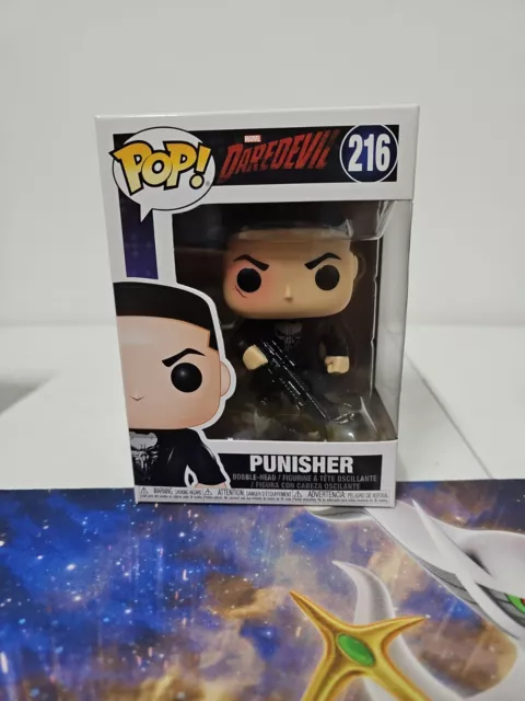 Funko POP! Marvel: PUNISHER (Frank Castle) #216 Netflix's Daredevil w/Protector