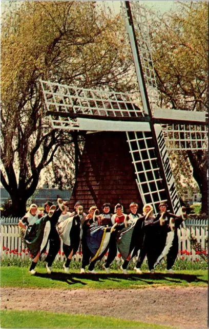 Dutch Dancers in Tulip Time, Windmill Park, HOLLAND, Michigan Chrome Postcard