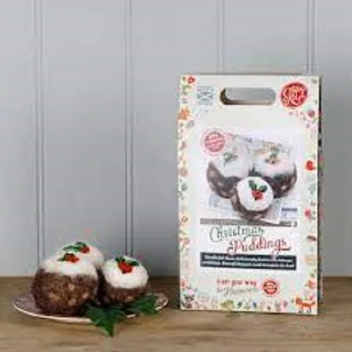 The crafty Kit Company - Needle Felting Kit Christmas Puddings