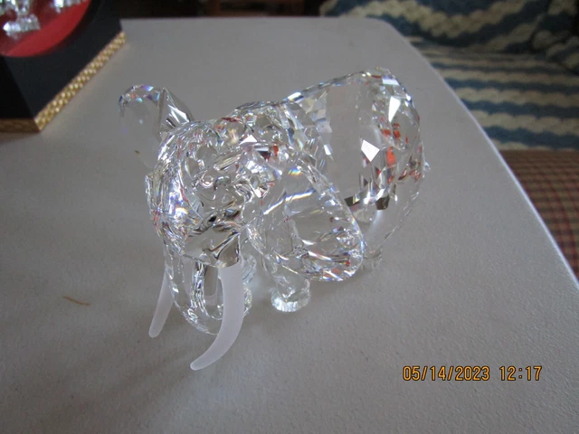 Swarovski Scs 1993 Annual Ed. Inspiration Africa The Elephant Crystal Figurine