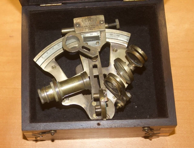 KELVIN & HUGHES London 1917 NAUTICAL SEXTANT
