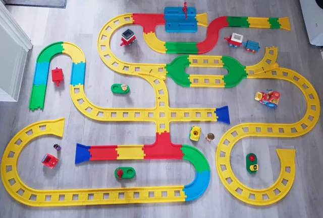 CAR / TRAIN TRACK BUNDLE vehicles ELC PRESCHOOL cars VINTAGE HAPPYLAND figures