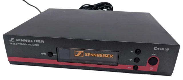 Sennheiser True Diversity Receiver EW 100 G3 516-558 MHz EM 100 w/ Power Supply