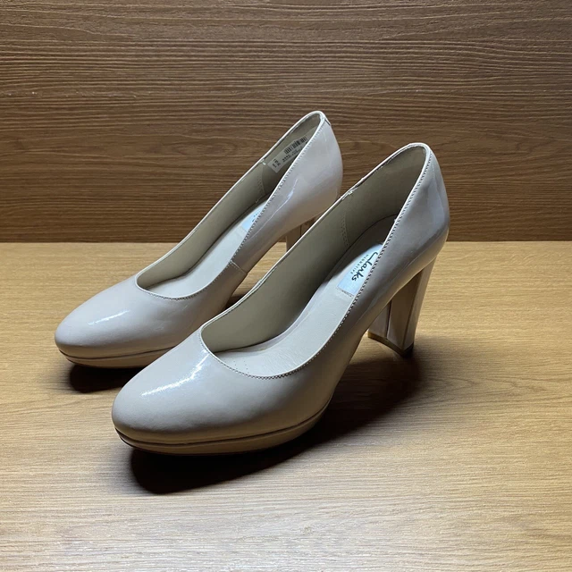 CLARKS LADIES KENDRA Sienna Praline Patent Leather Court Shoes UK
