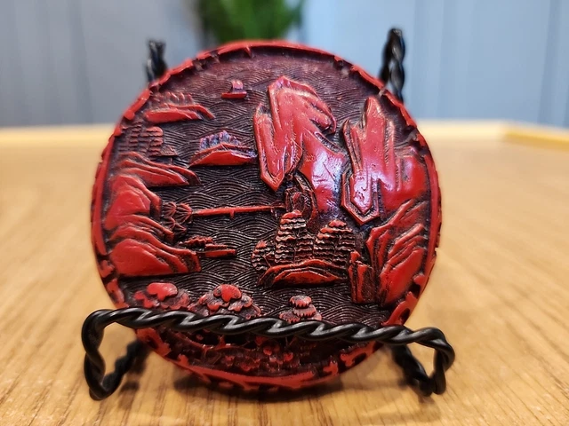 Vintage Chinese Cinnabar Red Lacquer Carved Trinket Jewelry Box Round 3"