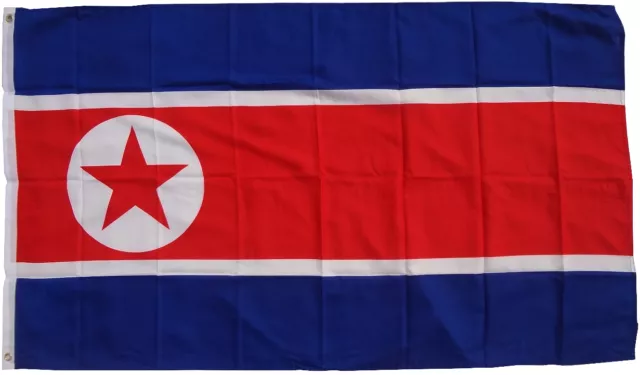 XXL Drapeau Corée Du Nord 90 X 150 CM Avec 2 Œillets en Métal Banière D'Attaque