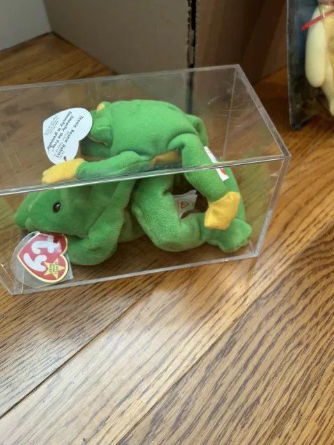 TY Beanie Baby “Legs” the Frog- BBOC Exclusive Retired MWMT (8 inch)
