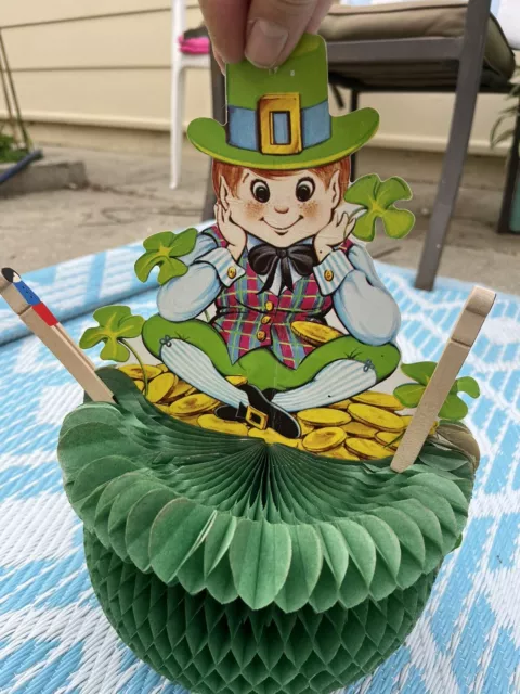 Vtg Beistle Leprechaun tissue honeycomb decoration St Patricks day centerpiece 3