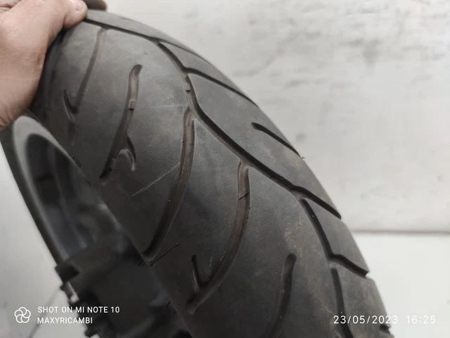 gomma metzeler feelfree 120/70-15 M/C 56h