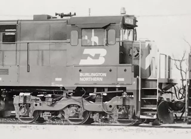Burlington Northern Railroad BN #5838 U30C Locomotive Train Photo Eola IL 1976