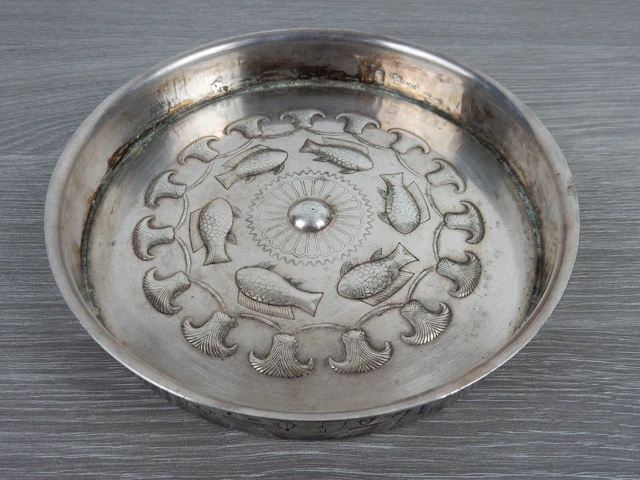 Plateaux et tasses à poisson / 4 jeux - France