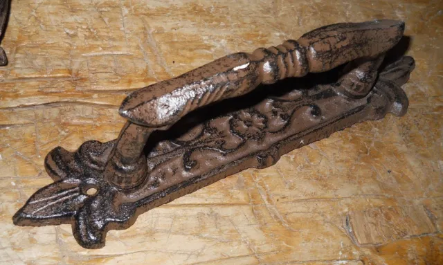 1 Large Cast Iron Antique Style FANCY Barn Handle, Gate Pull, Shed Door Handles