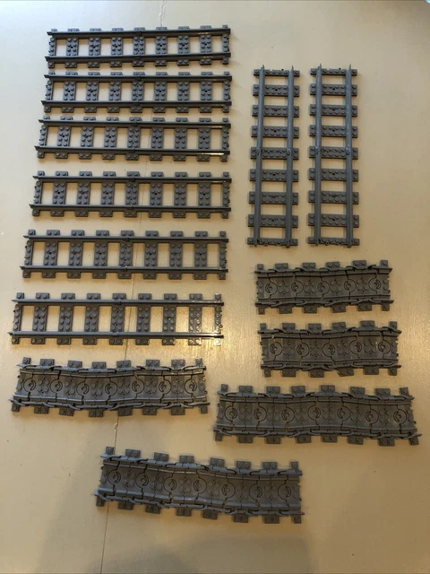 LEGO LOT Rails pour train Droit X 16 Flexible X 31 Très Bon État EUR 25 ...
