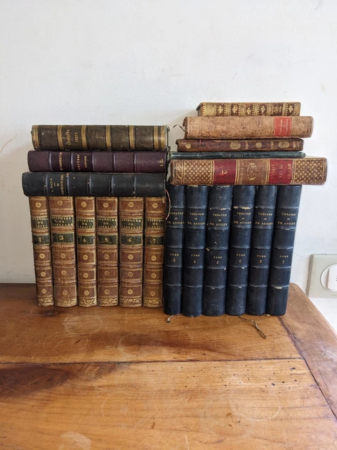 Lot Livres Anciens Pour Décoration – Style Bibliothèque, Objet Vintage, Fait Main
