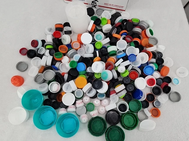 Lote de más de 400 tamaños surtidos colores tapas de plástico tapas tapas suministros artesanales arte