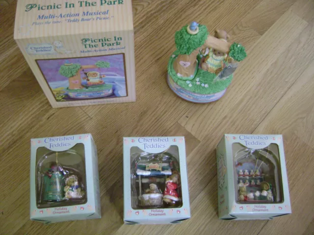 Cherished Teddies Picnic in the Park Musical + 3 Ornaments