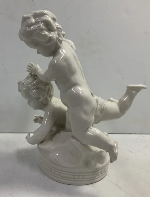 Capodimonte Two Cherubs With Dove White Porcelain Figurine FoundArtShopCom 2