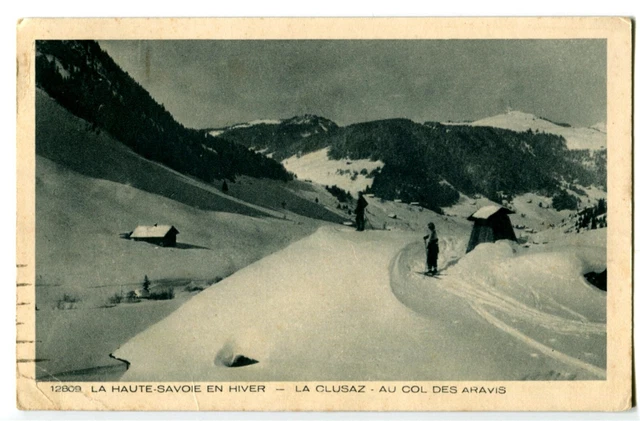 CPA 74 Haute-Savoie in winter La Clusaz Au Col des Aravis animated