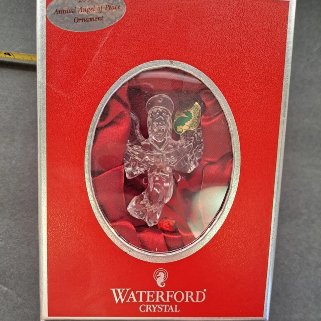 Lovely 2006 Waterford Crystal Annual Angel of Peace Christmas Ornament! 3.25"x2"