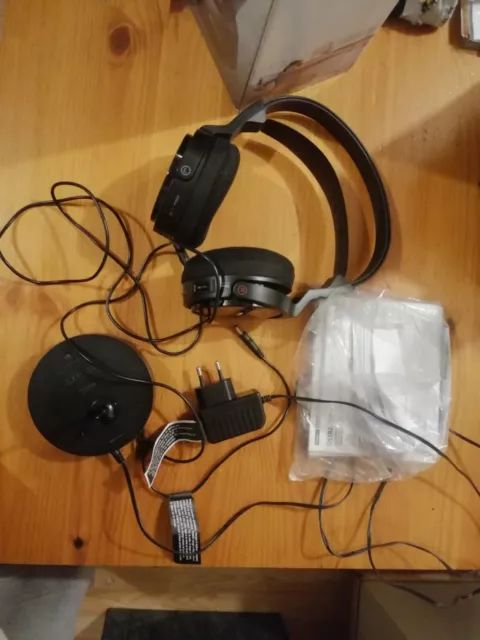 SONY MDR RF811RK -Casque Sans Fil Stéréo - 100m de portée - Autonomie 13h