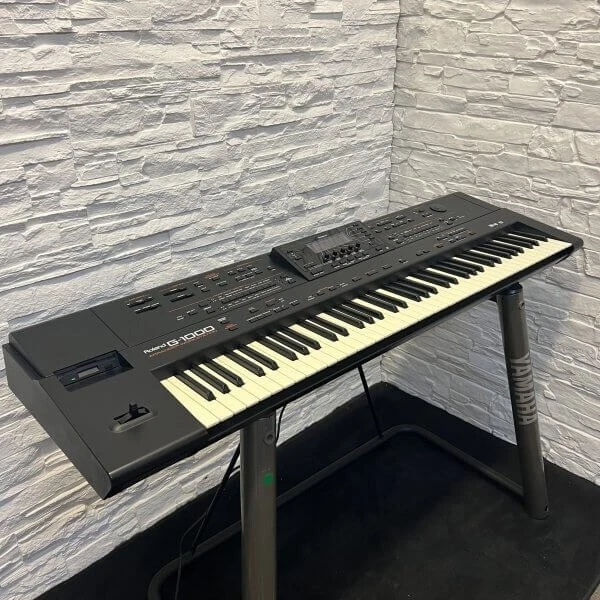 ROLAND G1000 ARRANGER Workstation 76 Keyboard Excel .Super rare, EUR