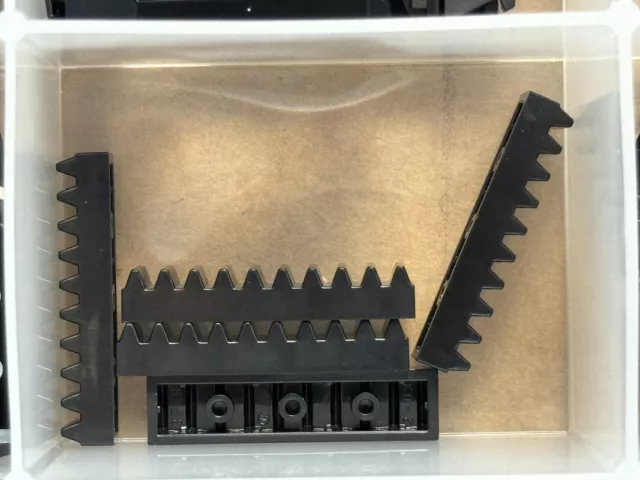 LEGO Parts - Black Technic, Gear Rack 1 x 4 - No 3743 - QTY 5