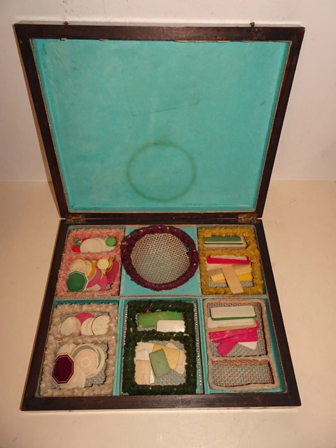Boite a jetons ancienne en acajou.Début XIX°.Jeux,Coffret,bijoux...