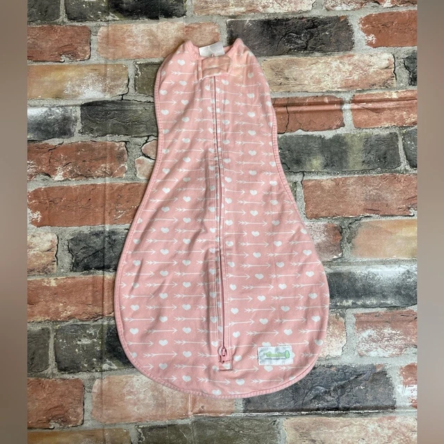 0-3 Months Woombie Pink & White Swaddle
