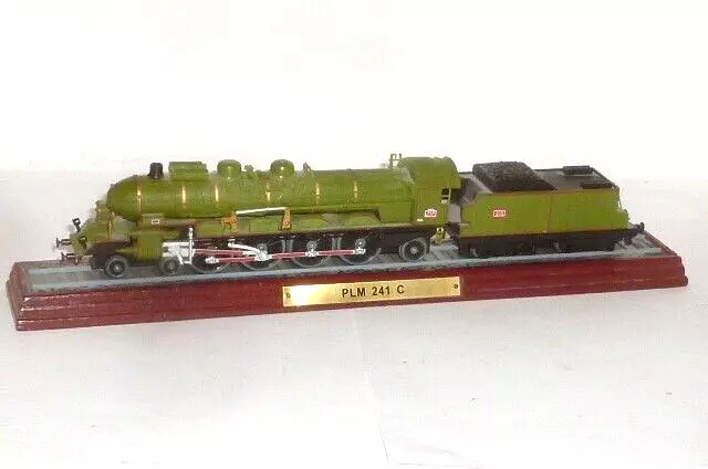 PLM 241 C Standmodell Lokomotive Lok Modellbahn Loks Lokmodell Modelllok grün