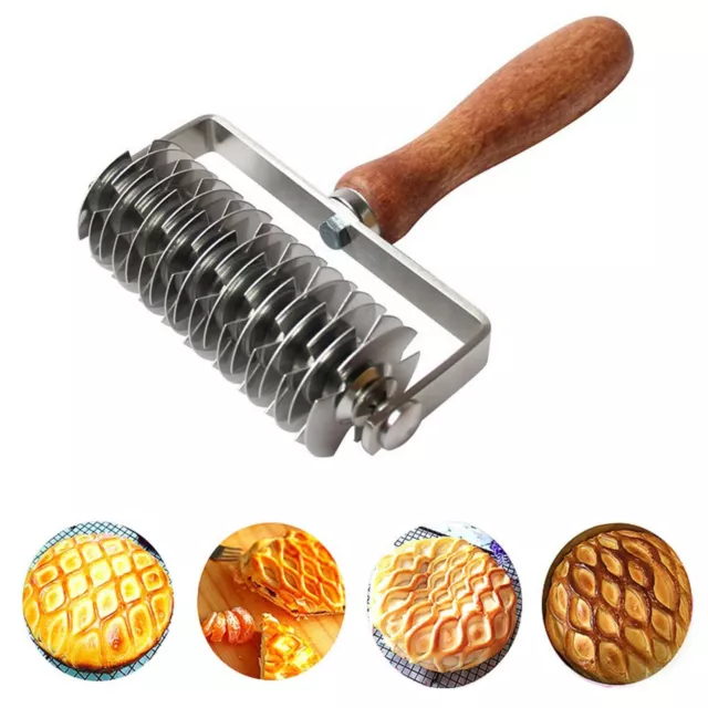 High Quality Stainless Steel Dough Lattice Bread Crust Roller Cutter Wood Handle