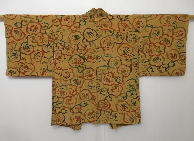 1101T04z620 Vintage Japanese Kimono Silk HAORI Light brown Plum blossom