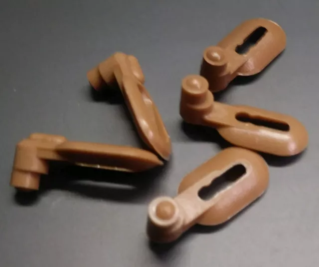 Cabinet Brown Plastic Turnbutton Peg Tip Retainer Clip for Wood/Glass Panels