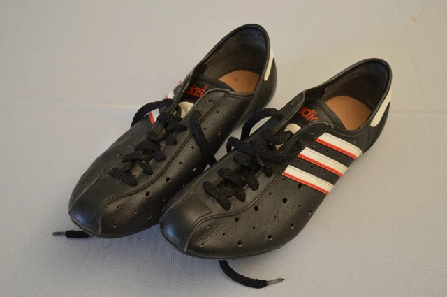 VINTAGE OLD ADIDAS Eddy Merckx road cycling shoes size 40 6 1/2 EUR 118,77 - PicClick FR VINTAGE OLD ADIDAS Eddy Merckx road cycling shoes size 40 6 1/2 EUR 118,77 - PicClick FR