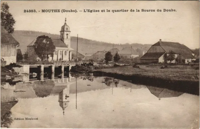 CPA MOUTHE L'Eglise et le Quartier de la Source de Doubs (1114781)