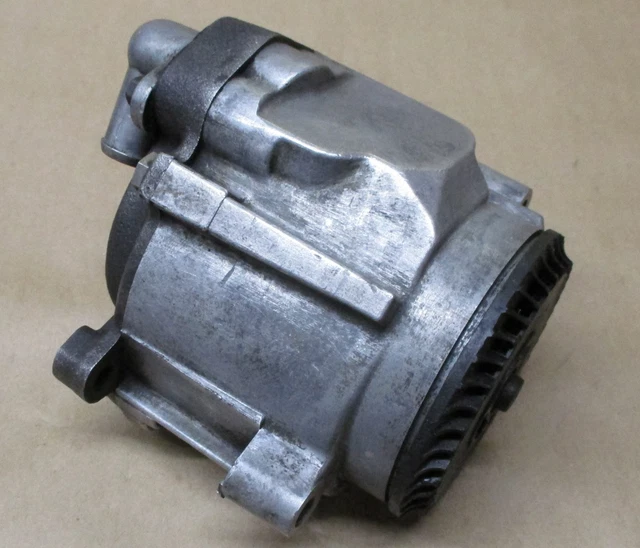 thumbnail image 2 of Remanufactured Smog/Air Pump For 1985-86 Chevy C/K-10/20 – 5.7L V8 350, $50 Core 2 of 6