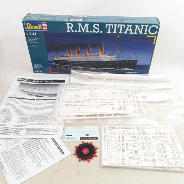Project Craft Rms RMS TITANIC 1:700 Revell Kit Modellismo Plastica 38,5 cm Spedizione ...